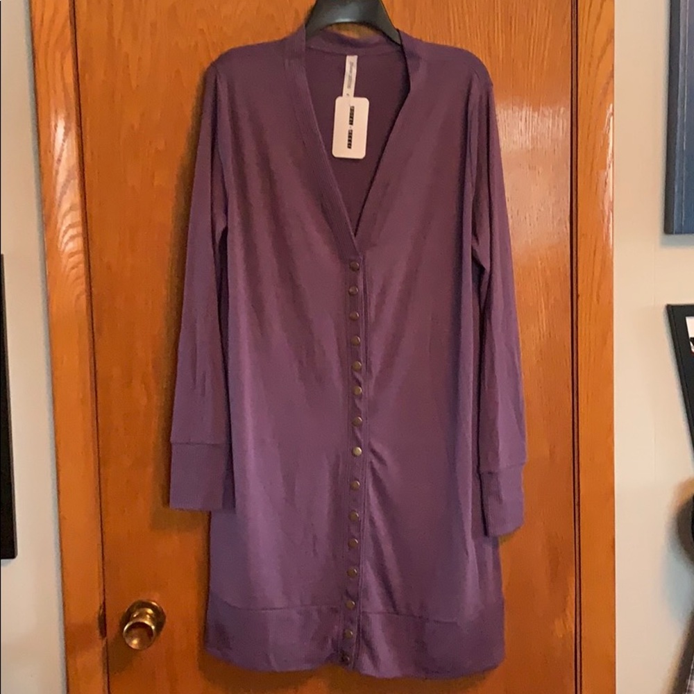 Light purple duster